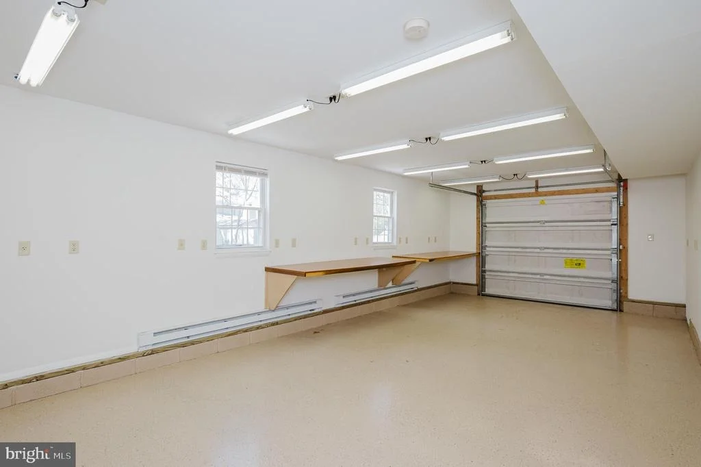 Photo of 406 LABURNUM ROAD
