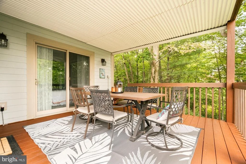 Photo of 25 SILVER TREE LANE