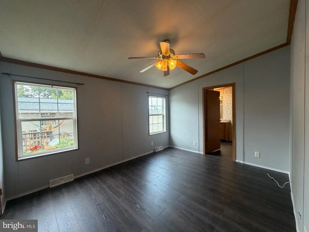 Photo of 3410 HONEYSUCKLE LANE