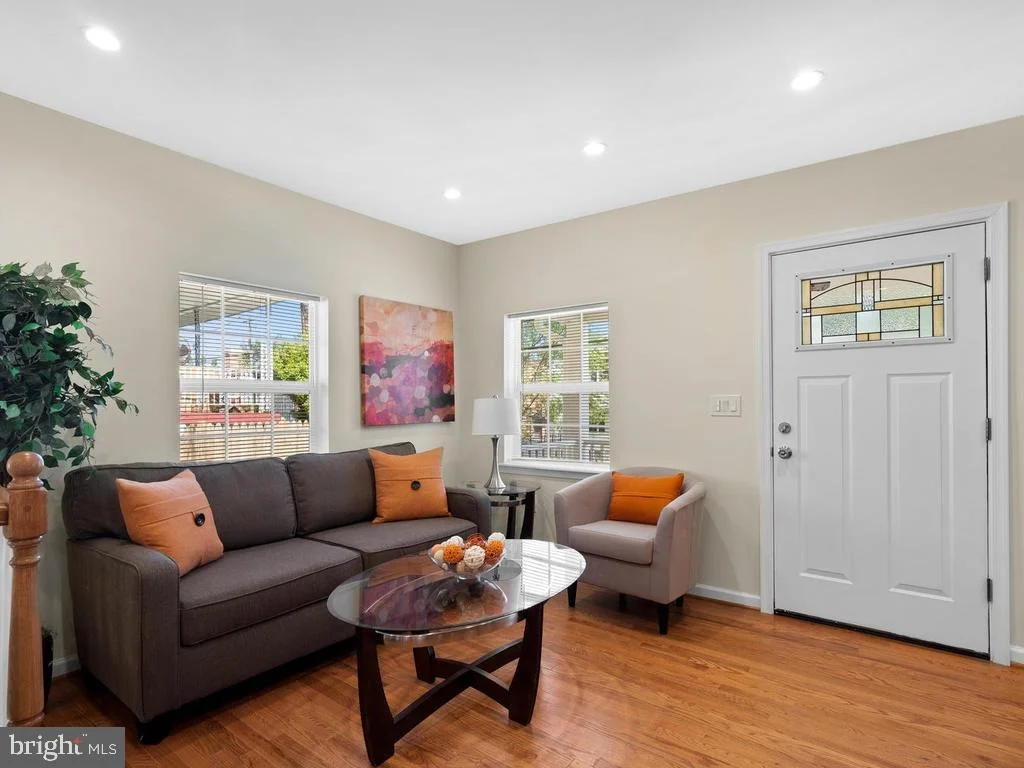 Photo of 5021 AYERS PLACE SE