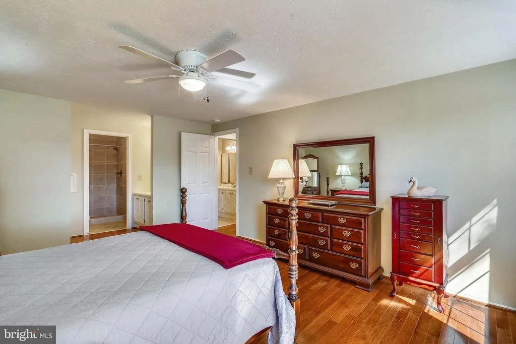 Photo of 9301 HUNTMASTER ROAD