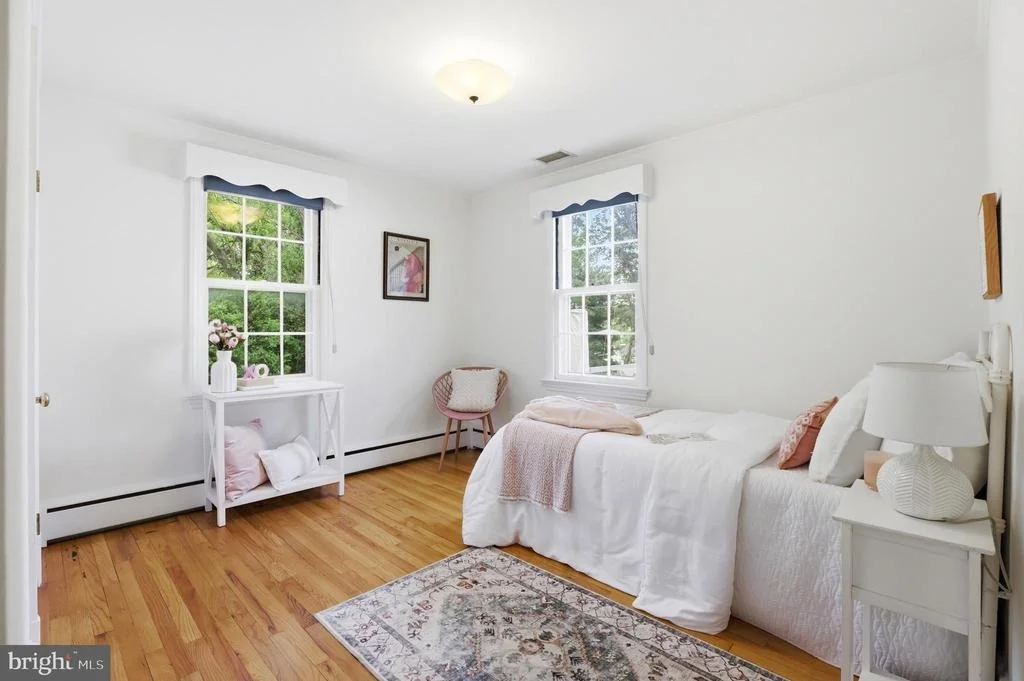 Photo of 411 LUDLOW ROAD