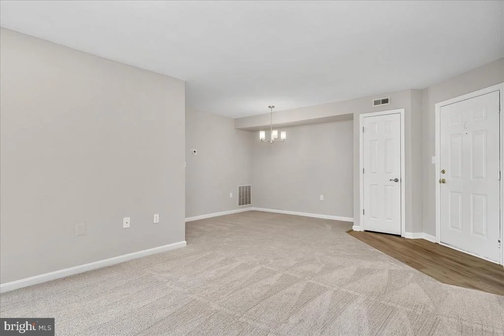 Photo of Unit 3C at 3810 NORMANDY DRIVE