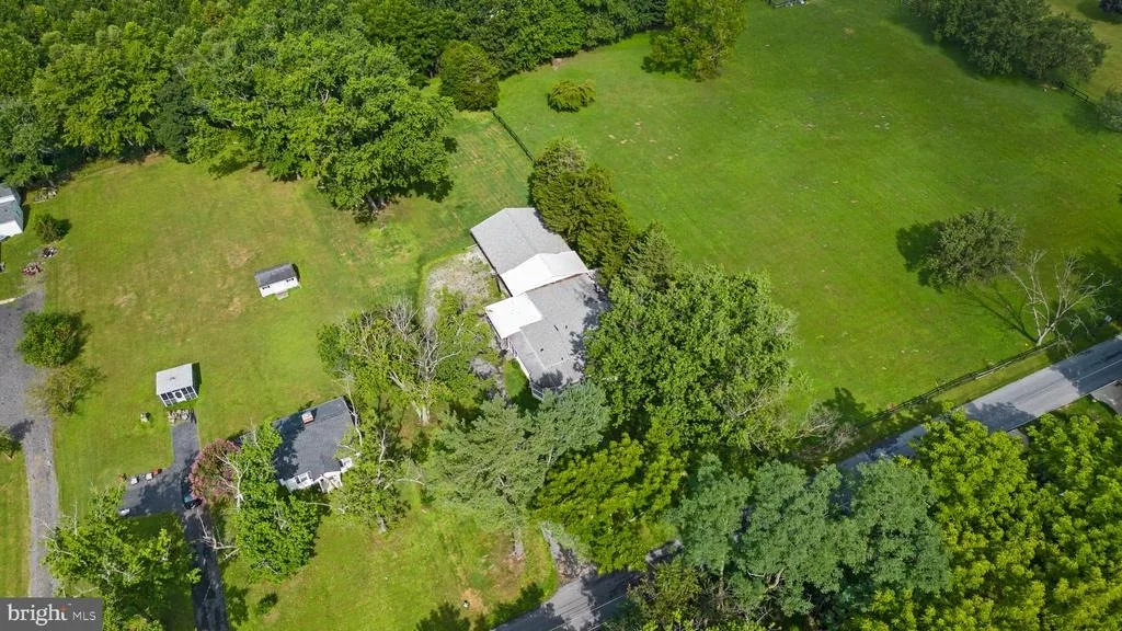 Photo of 15808 THOMPSON ROAD