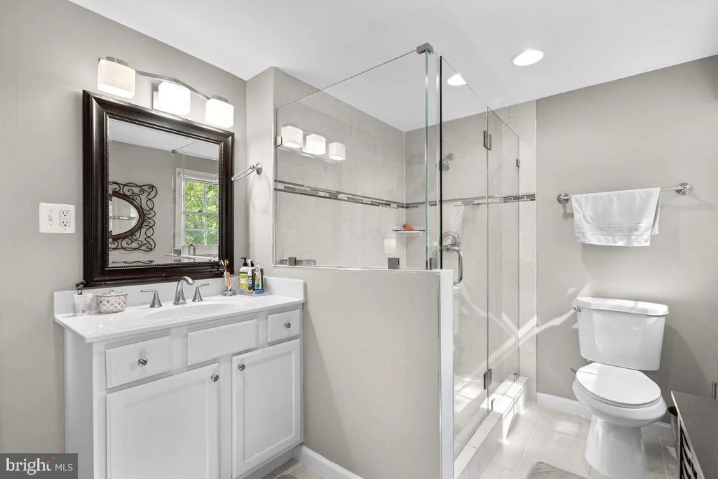 Photo of 14028 BREEZE HILL LANE
