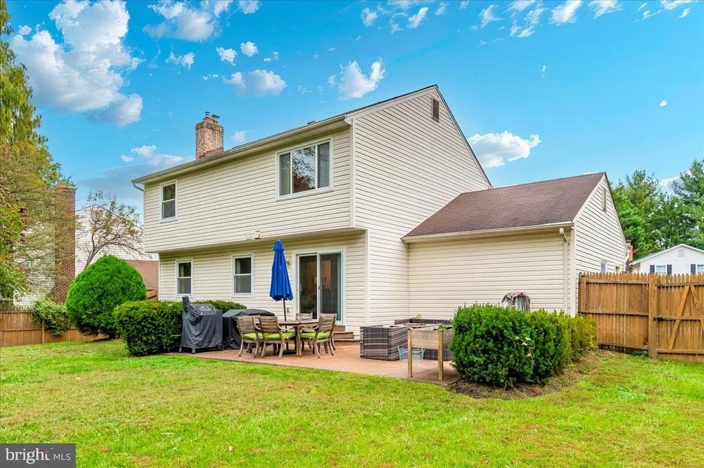Photo of 8413 MOUNTAIN LAUREL LANE