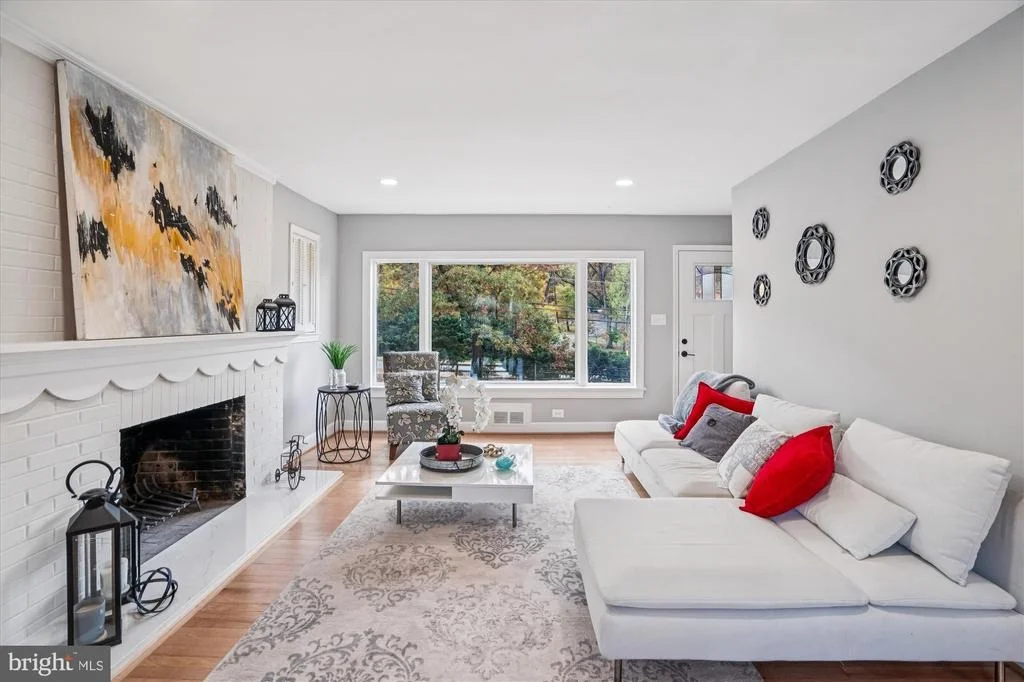 Photo of 7110 RIVERDALE ROAD