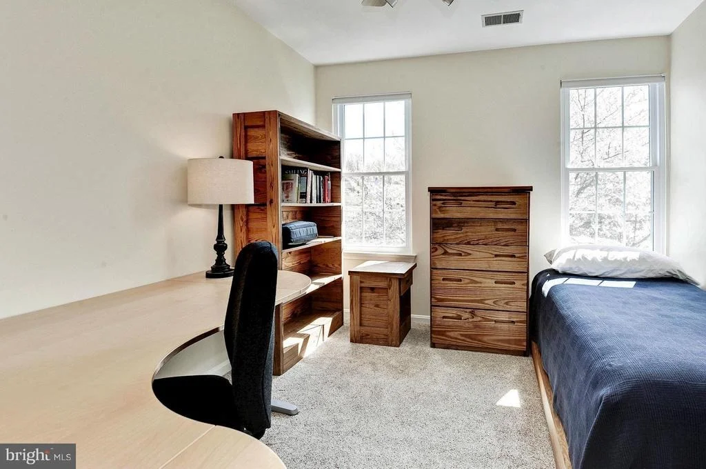 Photo of 413 WOONSOCKETT LANE
