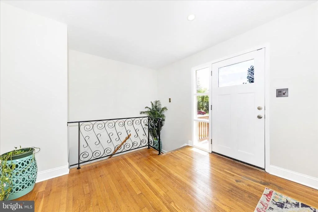 Photo of 5806 CHERYL LANE
