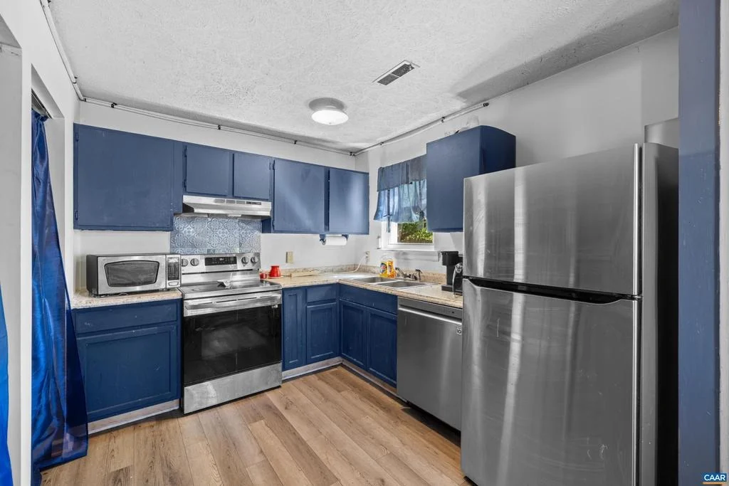 Photo of 215 DICE ST