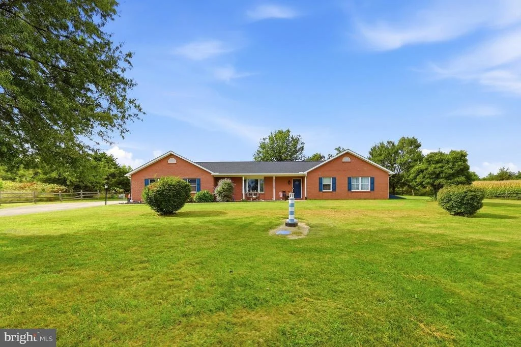 Photo of 17217 LAPPANS ROAD
