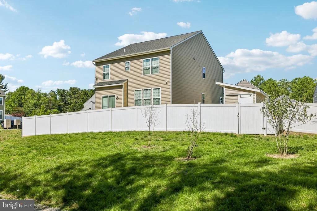 Photo of 8202 REECEWOOD DRIVE