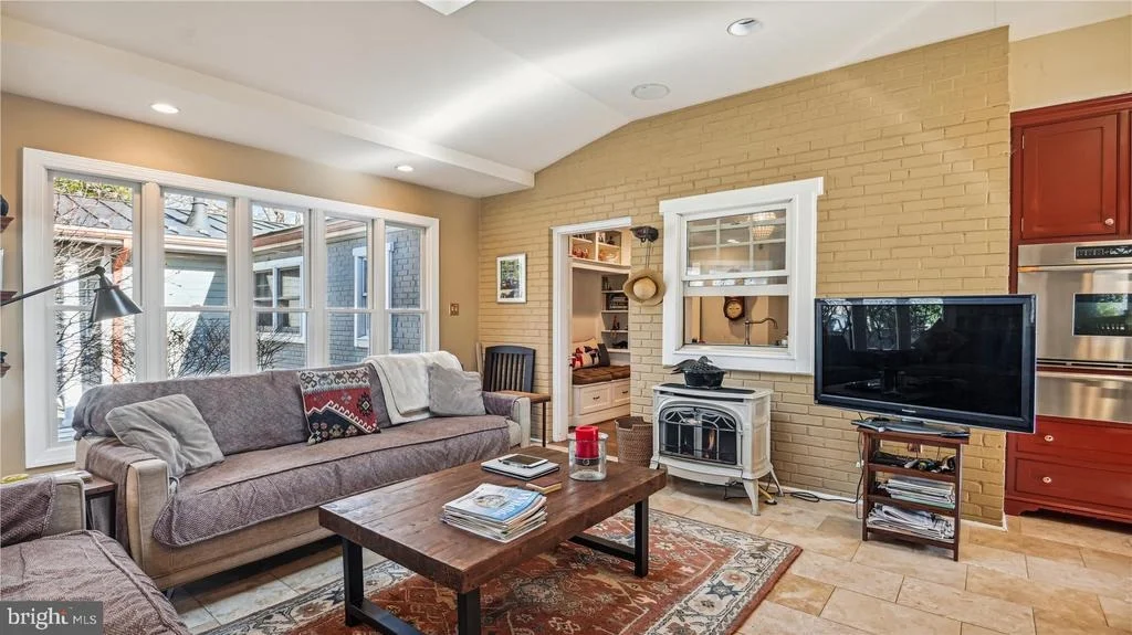 Photo of 11744 STUART MILL ROAD