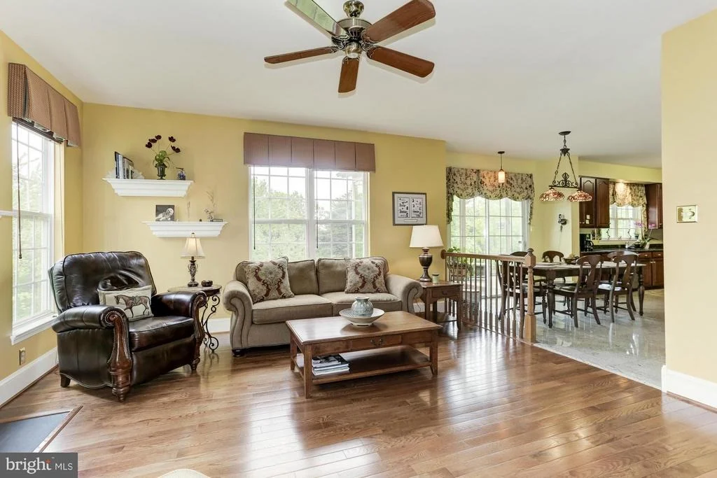 Photo of 5928 SPRING LEAF COURT