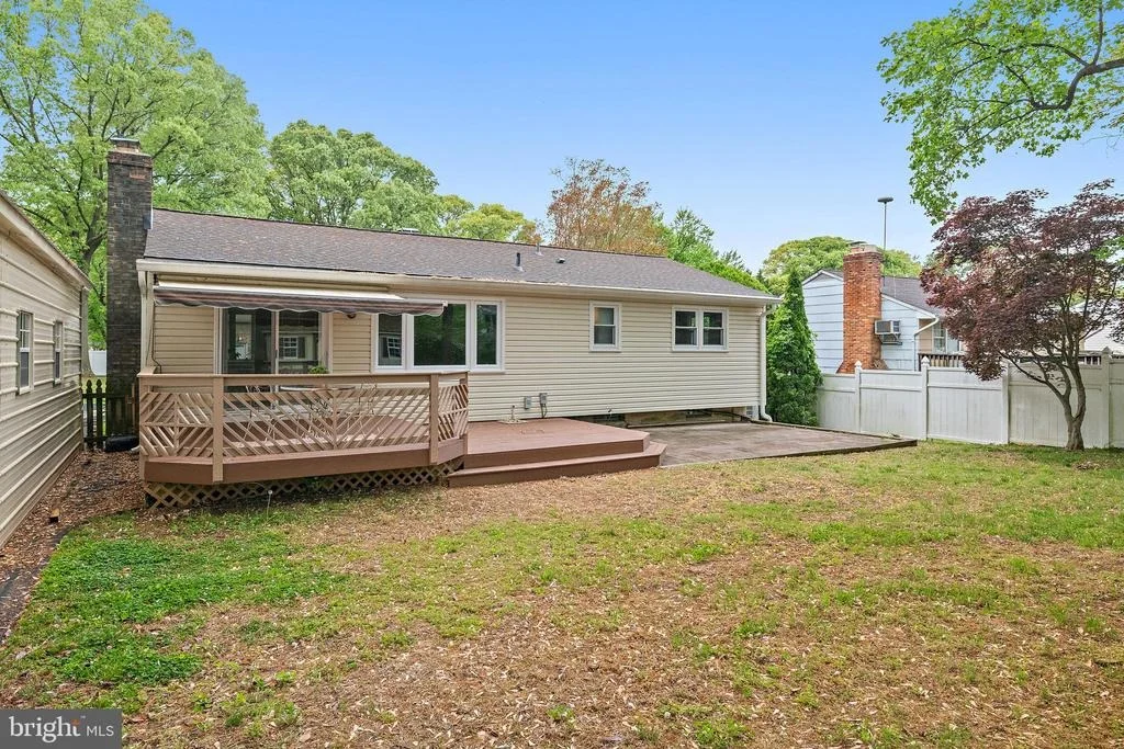 Photo of 970 HIGHPOINT DRIVE