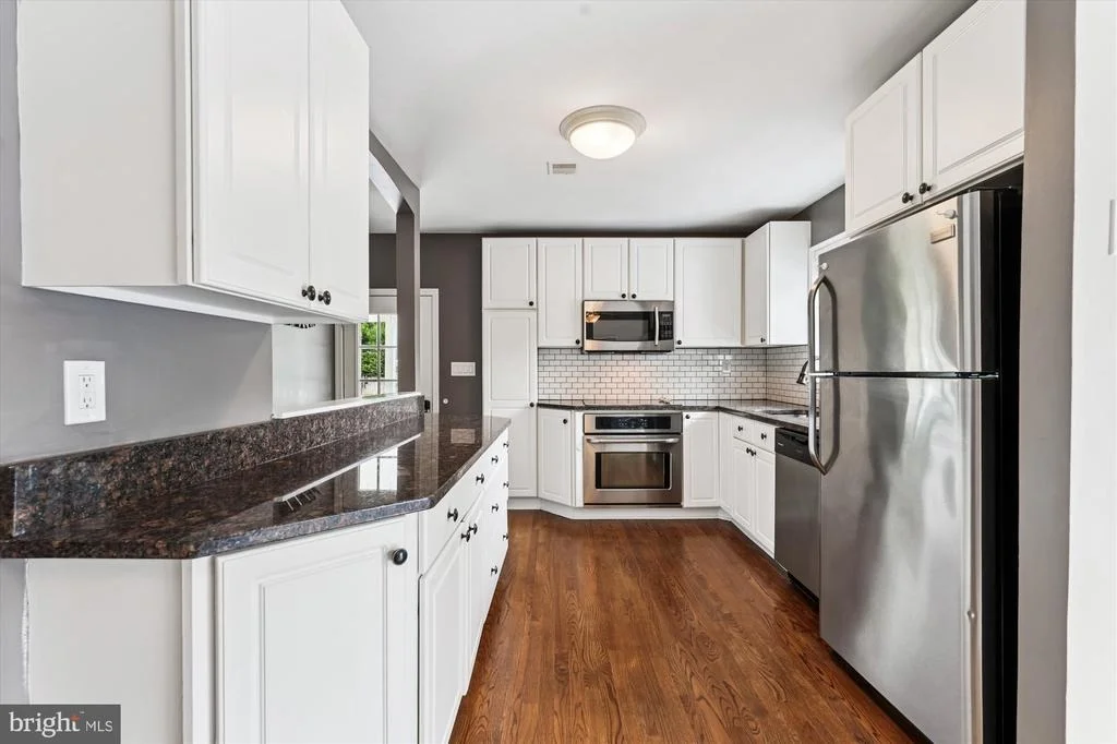 Photo of 15003 LEAR LANE