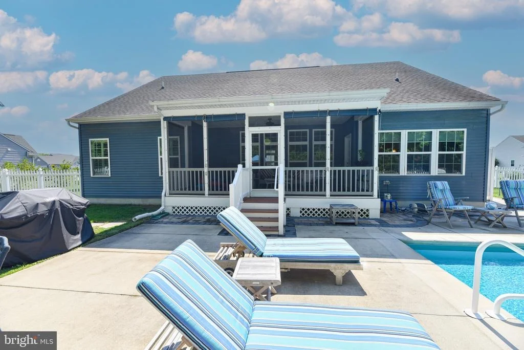 Photo of 33112 OGRE DRIVE