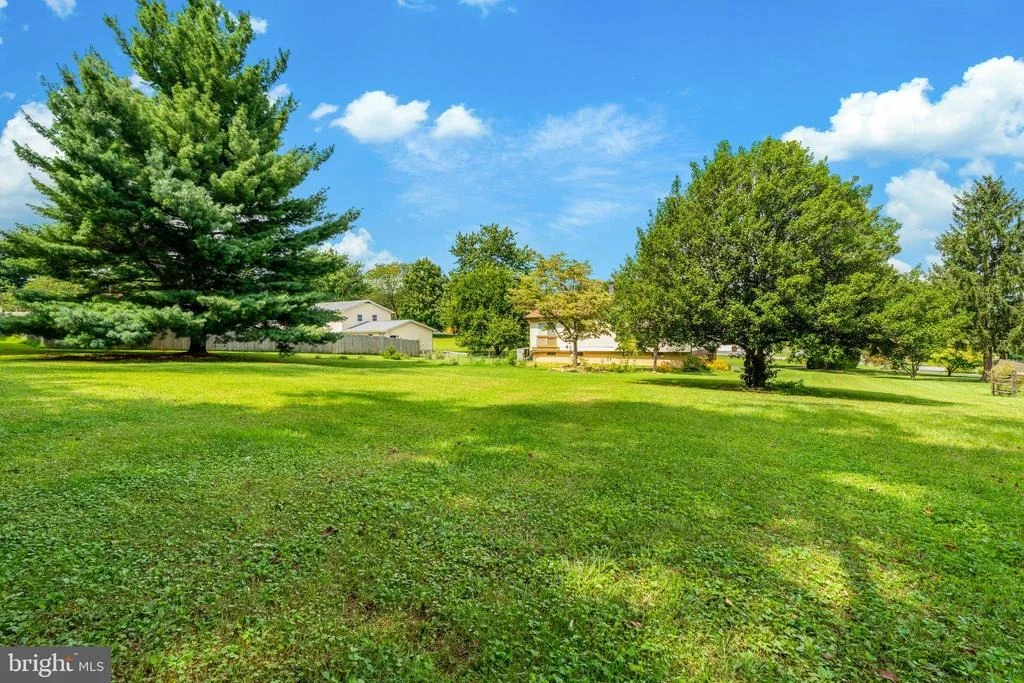 Photo of 10225 ALLVIEW DRIVE