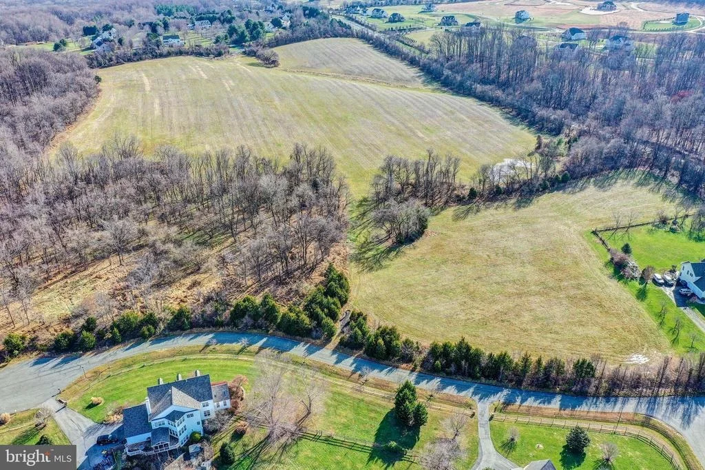 Photo of 15313 DARNESTOWN ROAD