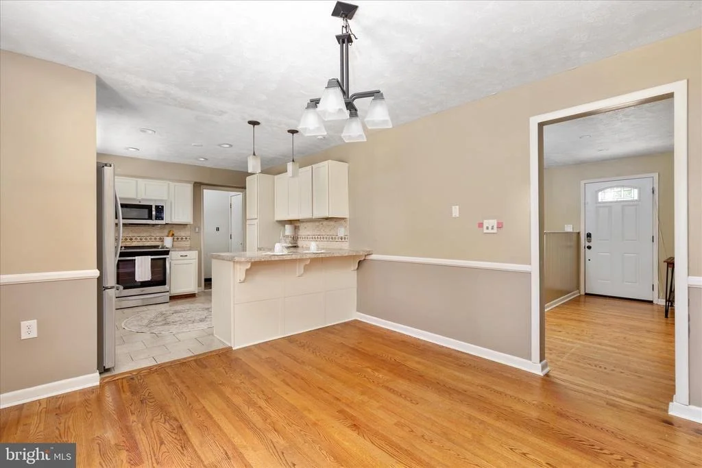 Photo of 224 FREDERICKTOWNE DRIVE