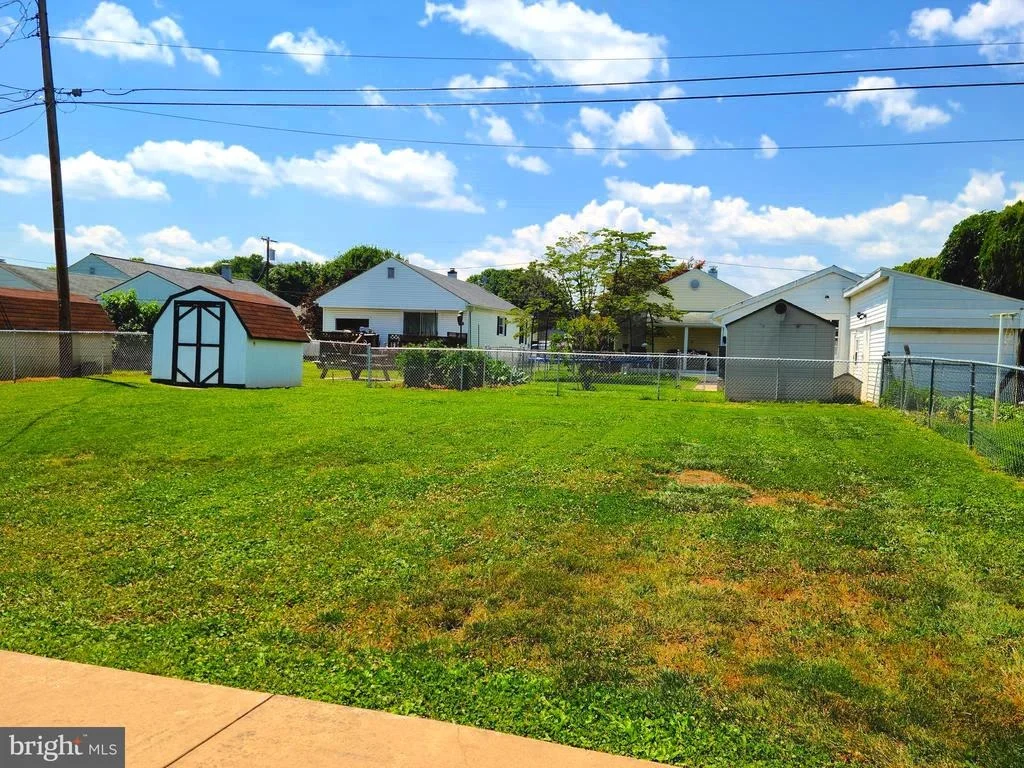 Photo of 477 CARROLLTON DRIVE