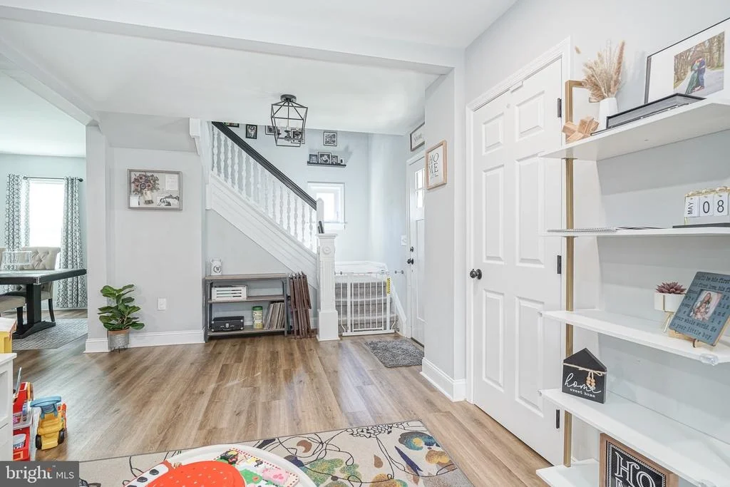 Photo of 42 EVERGREEN AVENUE