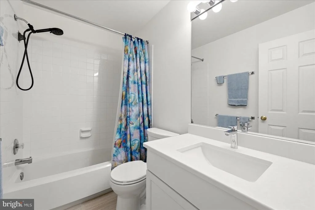 Photo of 705 FOXTAIL CIRCLE NE