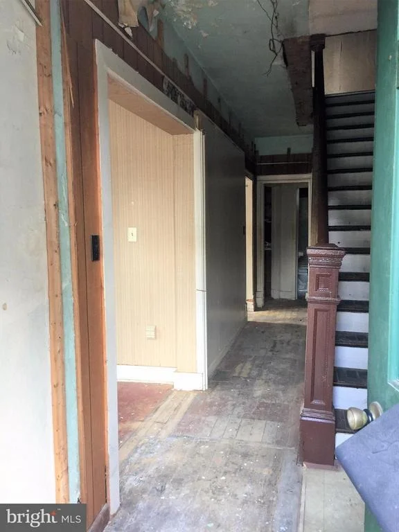 Photo of 243 CENTER STREET