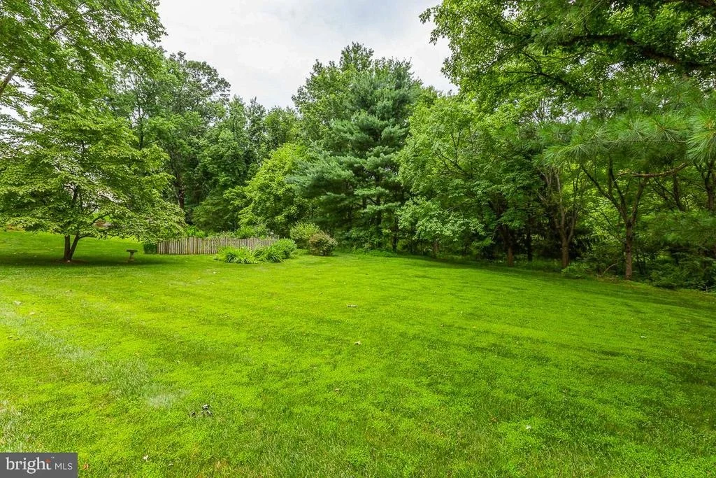 Photo of 7725 BARNSTABLE PLACE