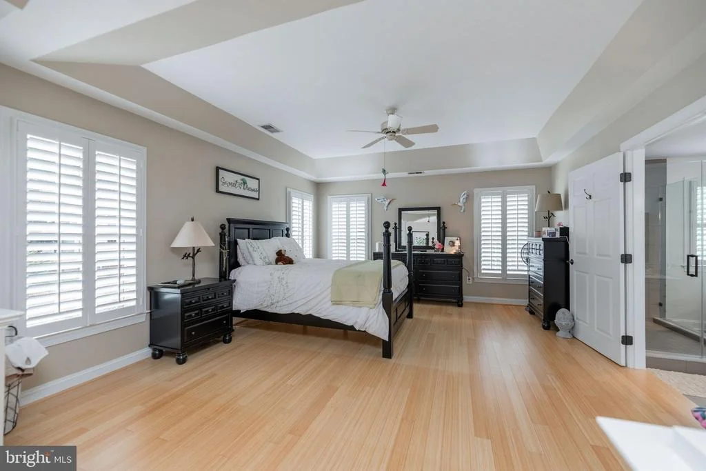 Photo of 9809 JOHN ROBERT WAY