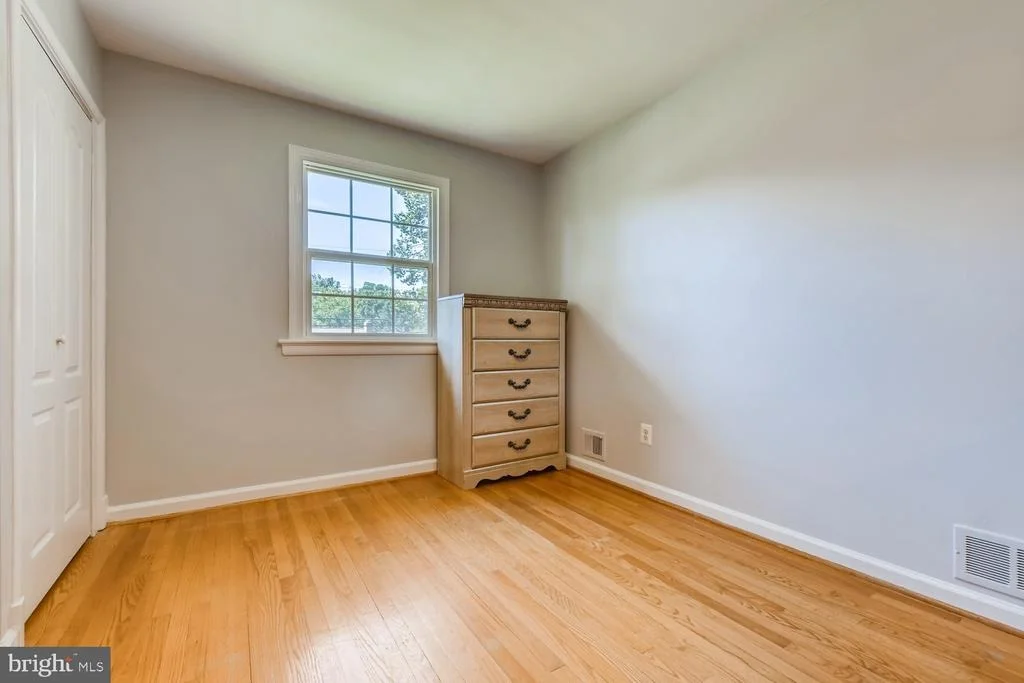 Photo of 706 VENICE DRIVE