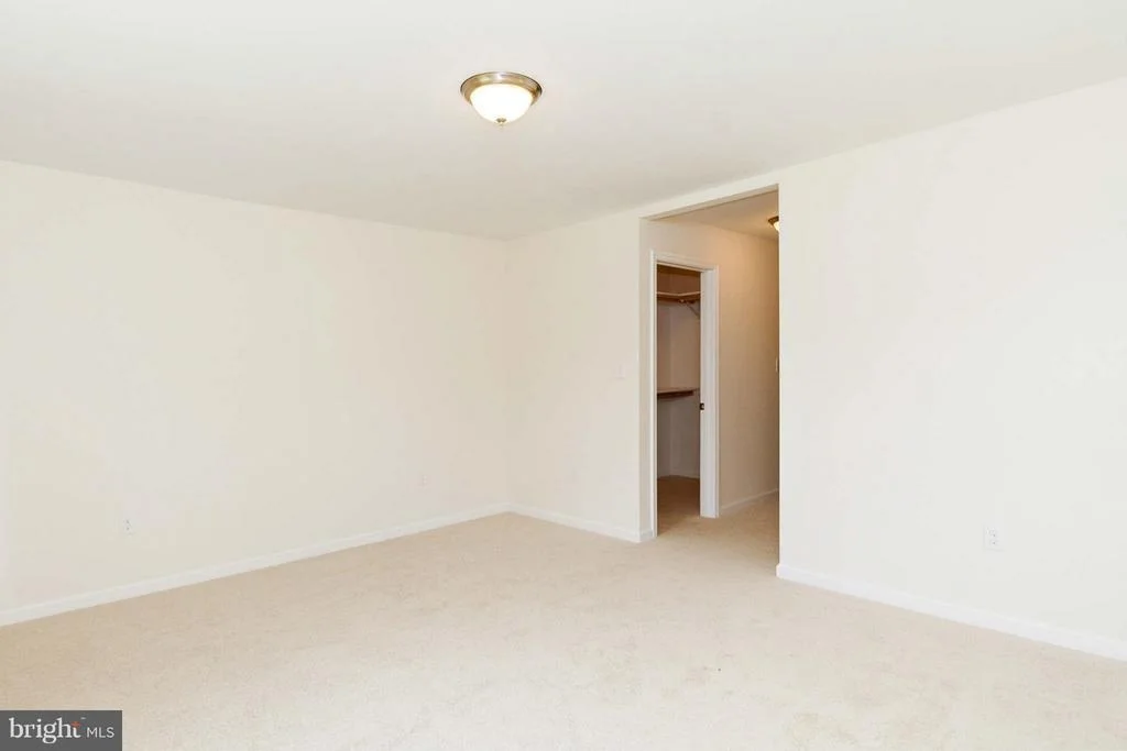 Photo of 3905 QUEEN MARY DRIVE
