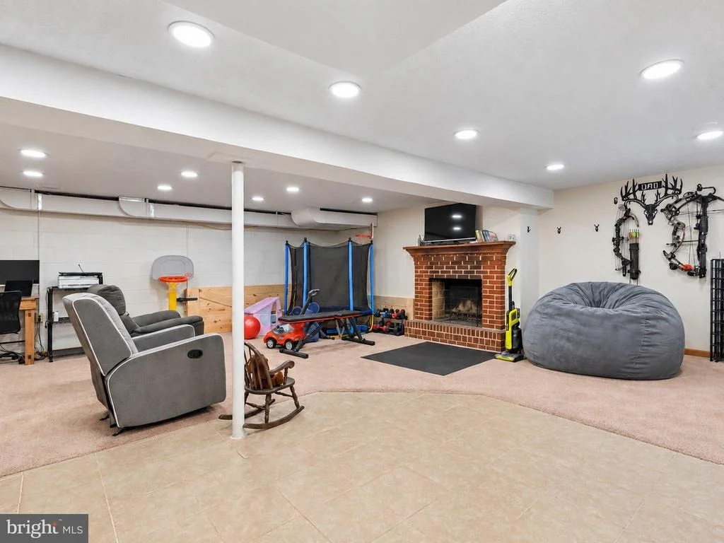 Photo of 7704 HURON DRIVE