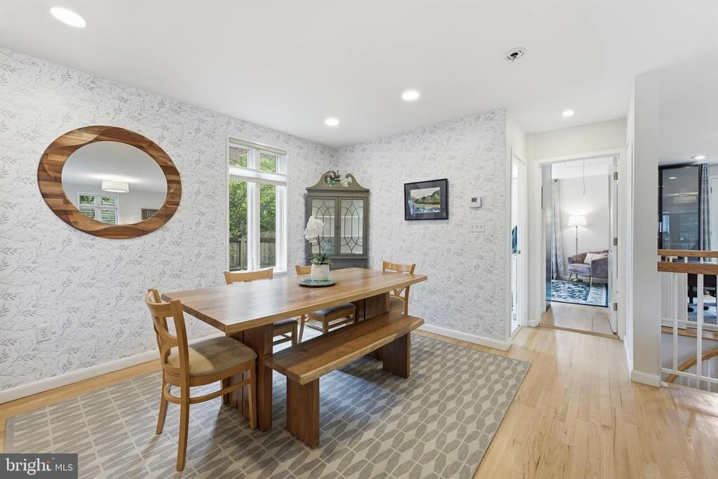Photo of 9109 BRADFORD ROAD