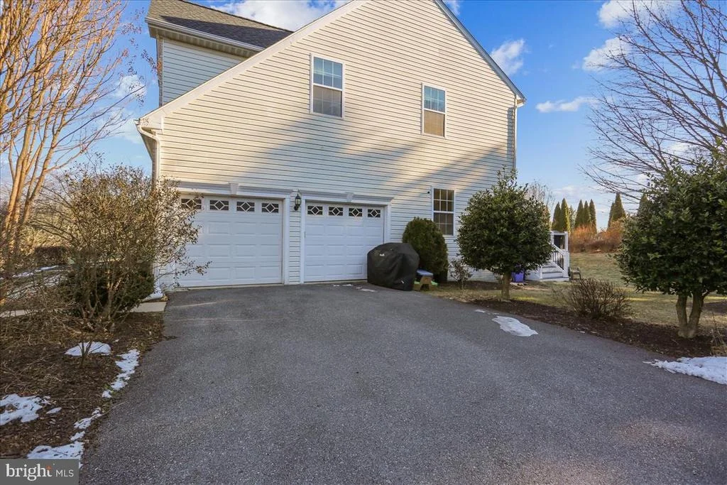 Photo of 9517 GREENEL ROAD