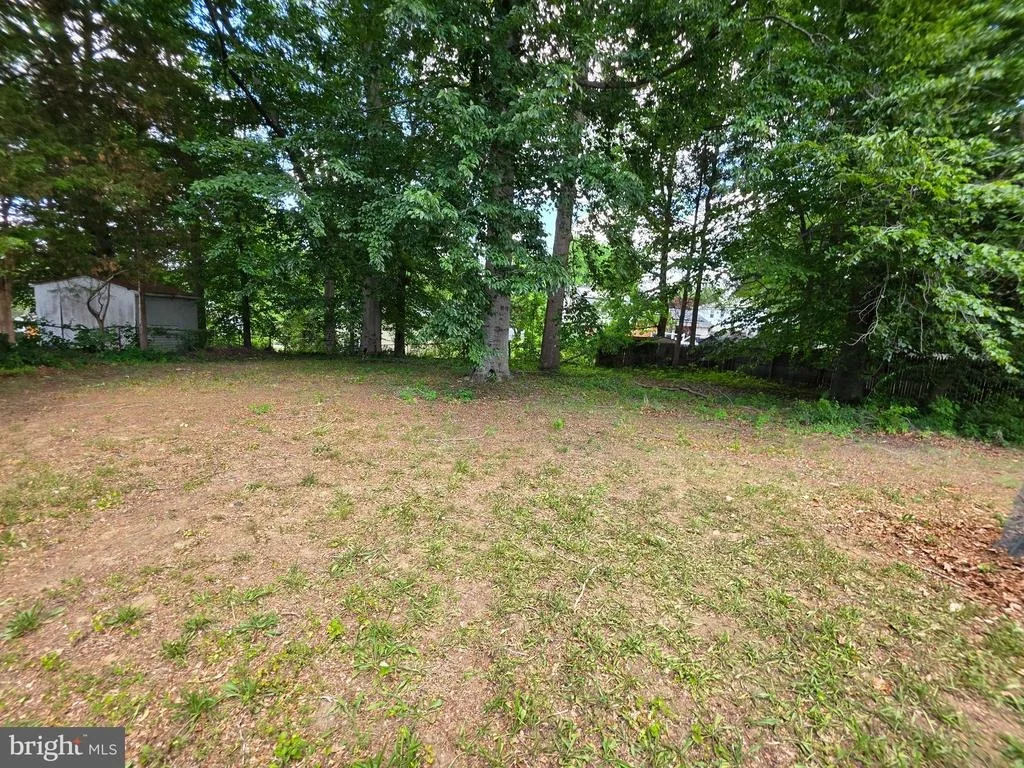 Photo of 12100 CHESTERTON DRIVE