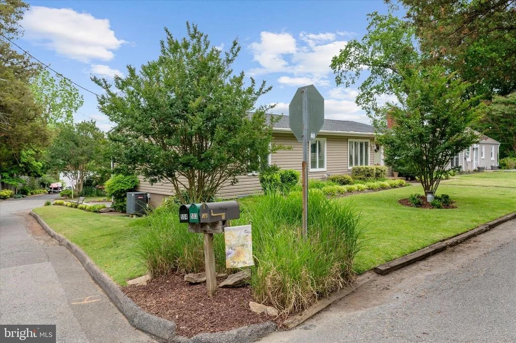 Photo of 508 WALNUT DRIVE