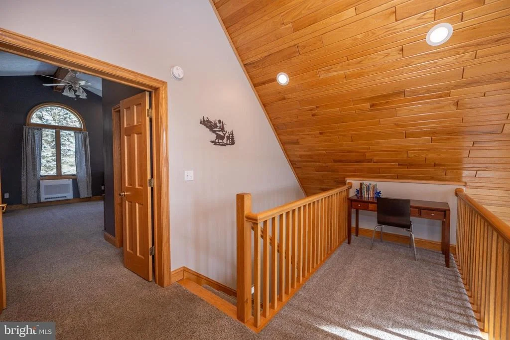 Photo of 723 PINNACLE DRIVE