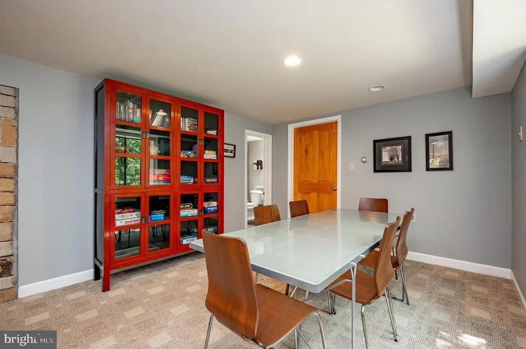 Photo of 106 LODGE CIRCLE