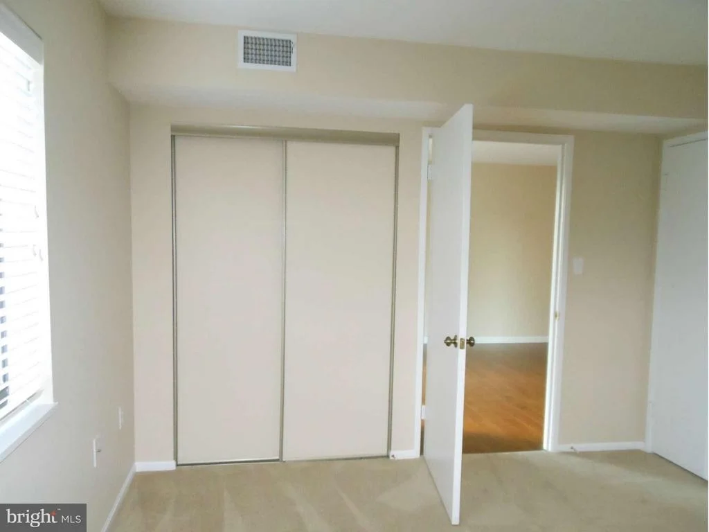 Photo of Unit 1401 at 15101 INTERLACHEN DRIVE