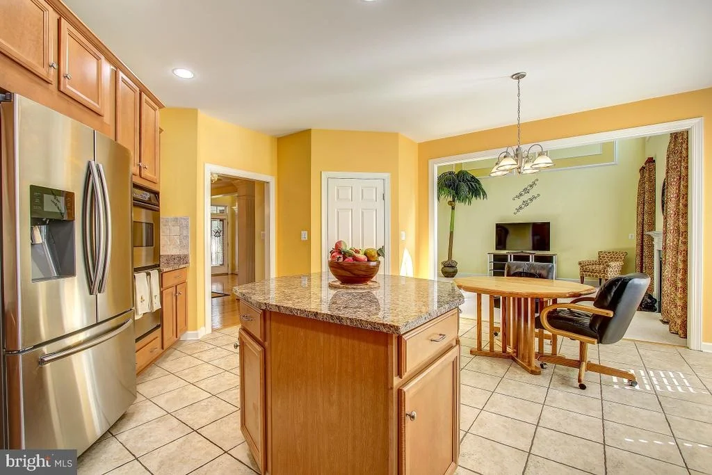 Photo of 6 GLEN EAGLES COURT
