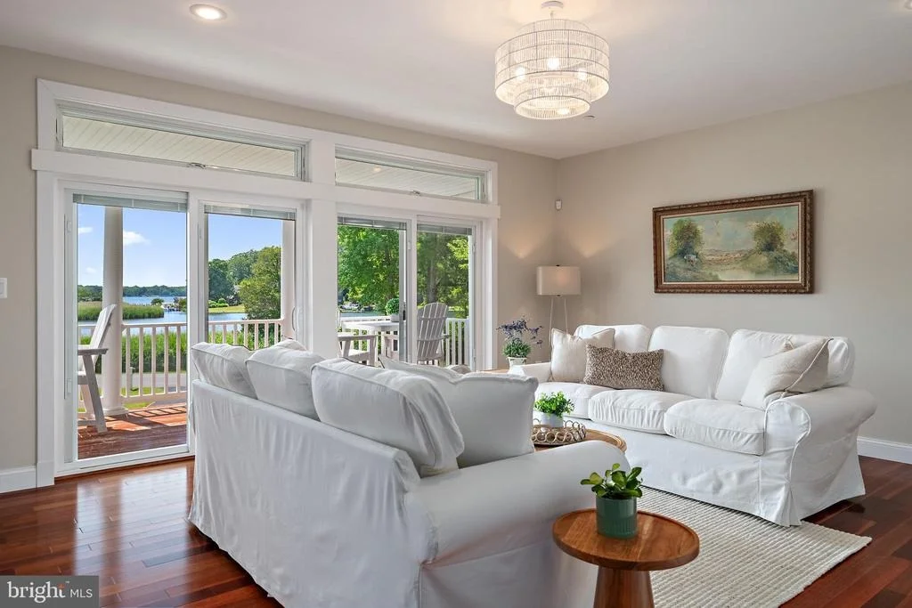 Photo of 621 HARBOR DRIVE