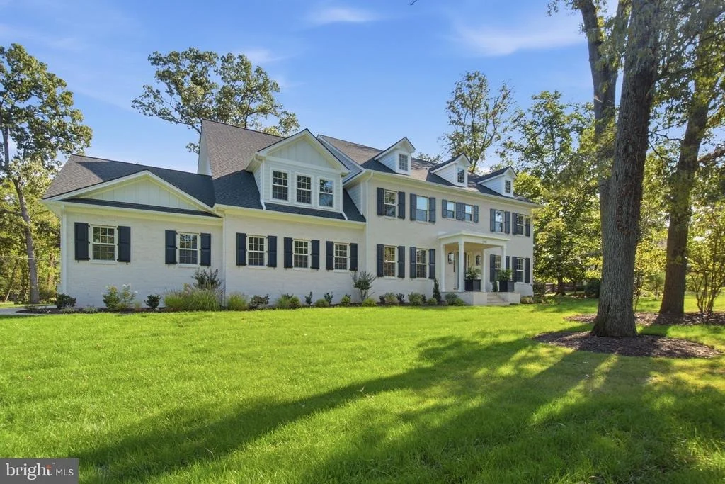 Photo of 1142 CAMERON ROAD
