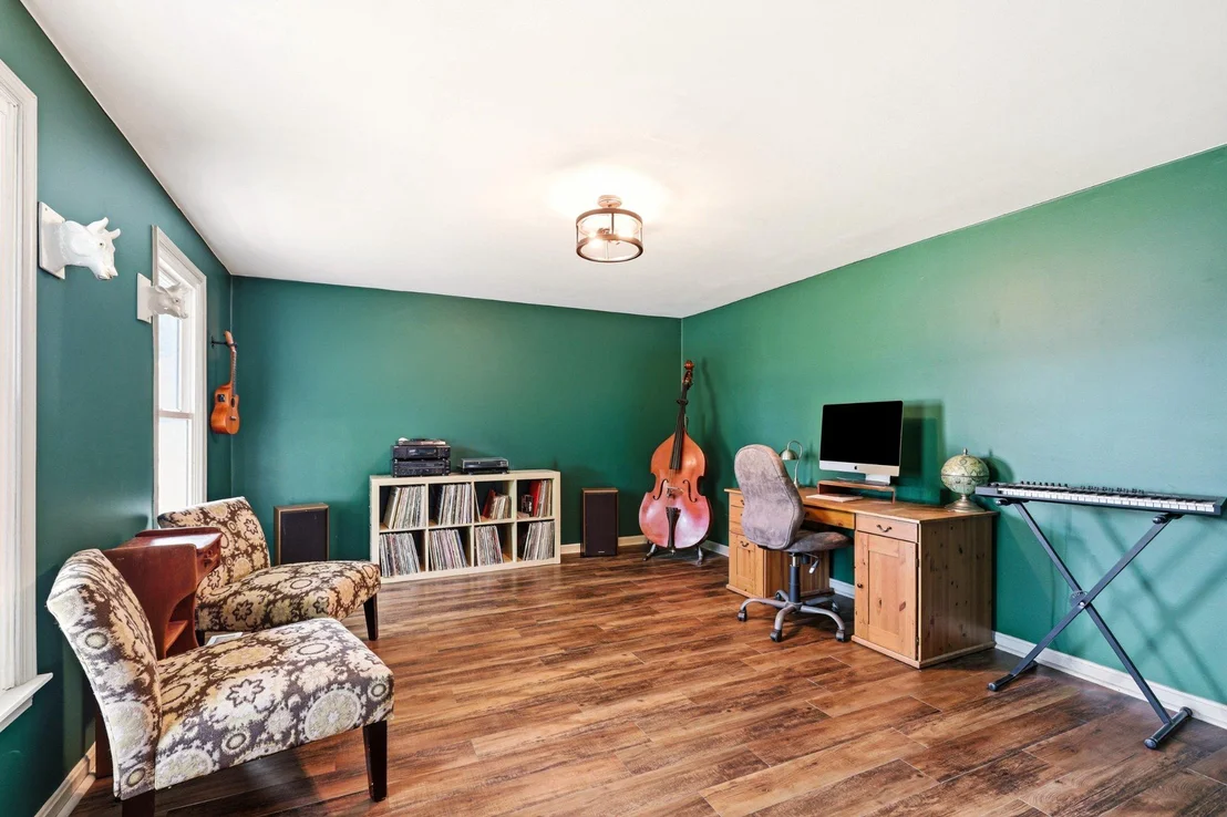 Photo of 536 SUNHAVEN DRIVE