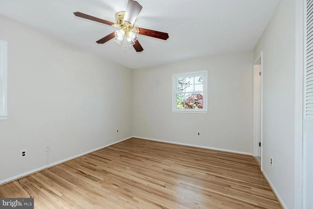 Photo of 6526 GREENVIEW LANE
