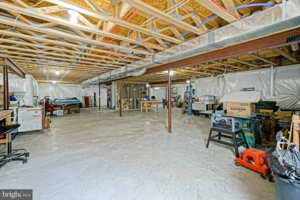 Photo of 147 W SHORE DRIVE