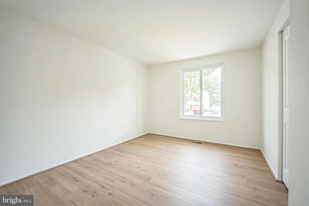 Photo of 1797 VALLEYSIDE DRIVE