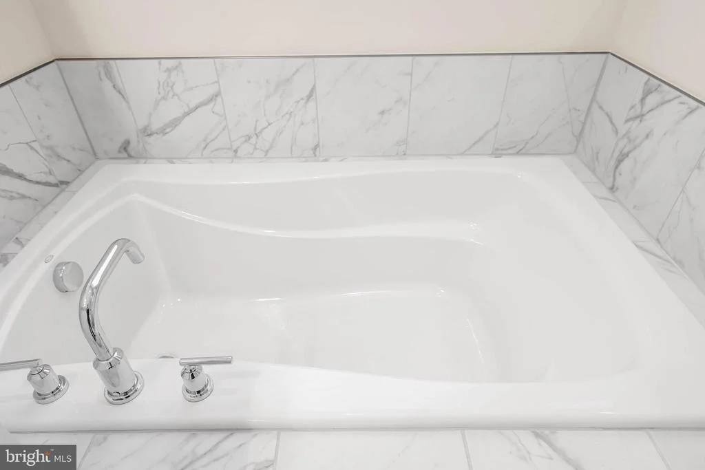 Photo of 23298 BOURBON CIRCLE
