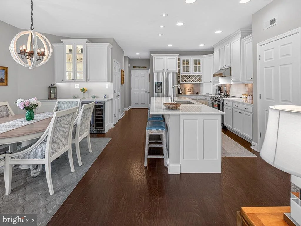 Photo of 20763 RODNEY DRIVE
