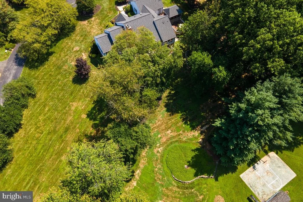 Photo of 17030 BARN RIDGE DRIVE